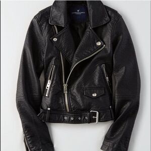AEO American Eagle Belted Faux Leather Moto Jacket • size Medium